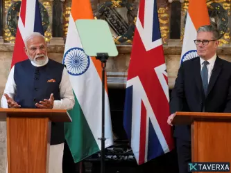 Accordo commerciale tra India e Regno Unito: una nuova era di cooperazione economica e riduzione delle tariffe.