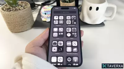 The Grayscale Experiment: How Stripping Color From My iPhone Saved My Attention Span