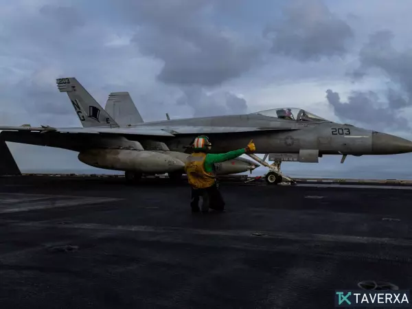 Eskalasi di Teluk: AS Melancarkan Serangan Siang Hari yang Jarang Terjadi terhadap Situs Militer Pesisir Iran
