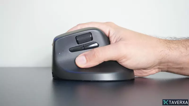 Rewolucja uścisku dłoni: dlaczego mysz pionowa to najlepszy sposób na ulepszenie ergonomii